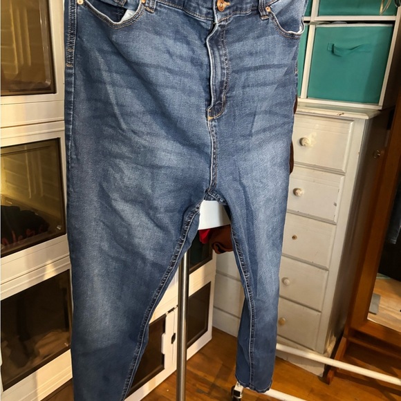 Celebrity Pink Women's Blue Jeans - Picture 3 of 4